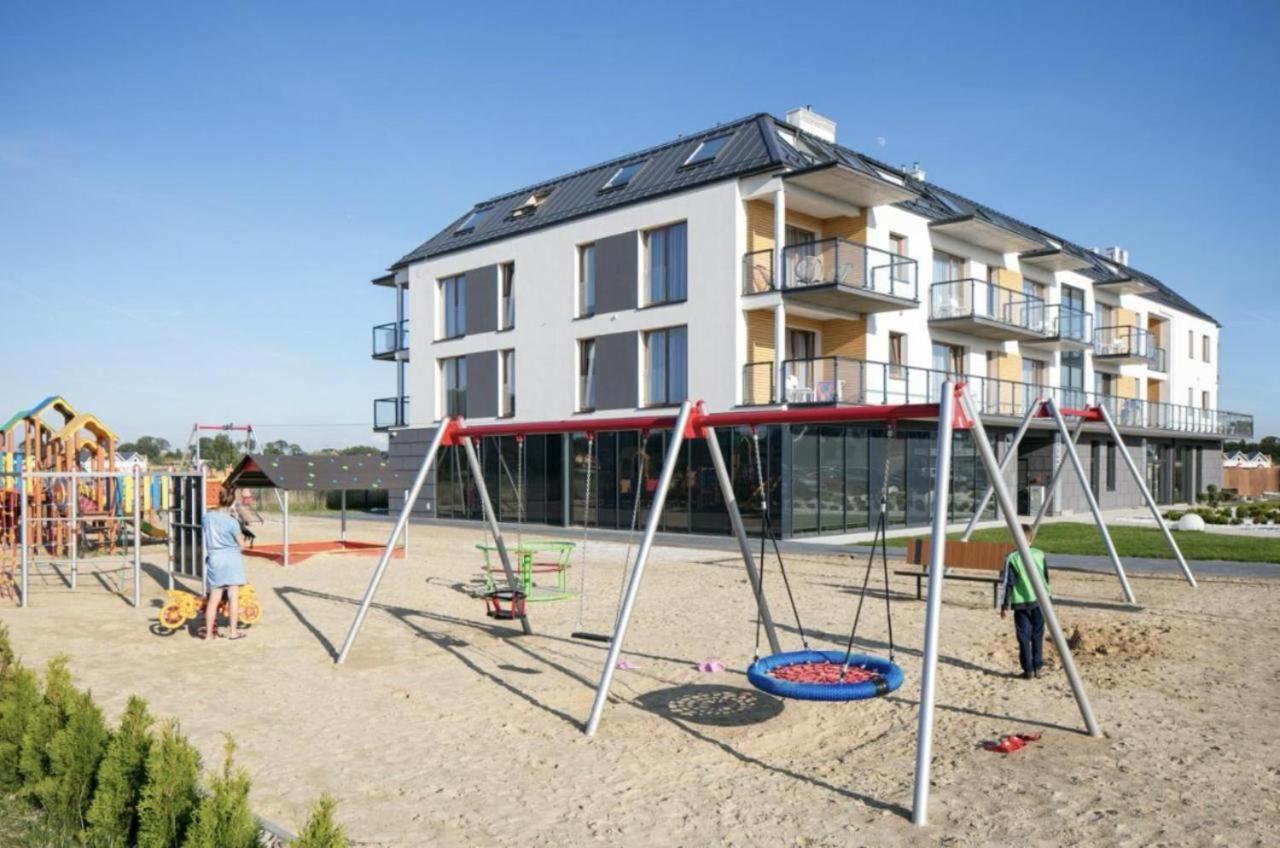 Rentsite Family Apartments Blu Sarbinowo Eksteriør billede